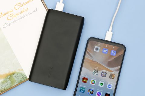 Pin sạc dự phòng Polymer 10.000 mAh Type C 18W PD Belkin Pocket Power BPB001 Đen