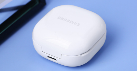 TOP 9 tai nghe Samsung tốt, bền và đáng mua tại Trung Tâm Bảo Hành