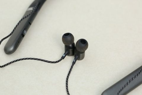 Tai nghe Bluetooth JBL LIVE200BTBLK Đen