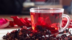  7 tác dụng của trà hoa atiso đỏ đối với sức khỏe và lưu ý khi dùng 