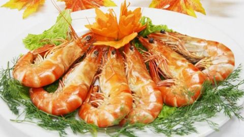 4 cách làm tôm chiên giòn siêu ngon, hấp dẫn và đơn giản