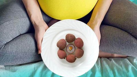 Bà bầu ăn vải có tốt không? 5 tác dụng của vải cho bầu, các lưu ý khi dùng