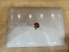  Apple Macbook Pro M1 8-core CPU/16GB/256GB/8-core GPU/13.3