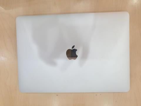 Apple Macbook Pro M1 8-core CPU/16GB/256GB/8-core GPU/13.3