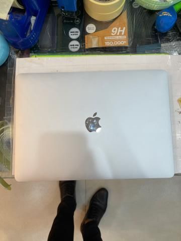 Apple Macbook Pro M1 8-core CPU/16GB/256GB/8-core GPU/13.3