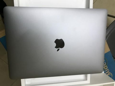 Apple Macbook Pro M1 8-core CPU/16GB/512GB/8-core GPU/13.3