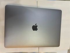  Apple Macbook Pro M1 8-core CPU/16GB/512GB/8-core GPU/13.3