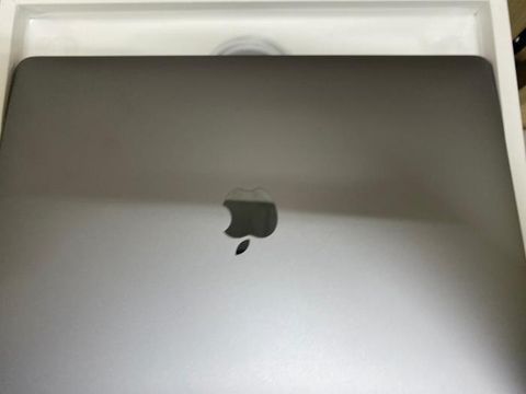 Apple Macbook Pro M1 8-core CPU/16GB/512GB/8-core GPU/13.3