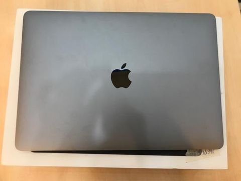 Apple Macbook Pro M1 8-core CPU/16GB/512GB/8-core GPU/13.3