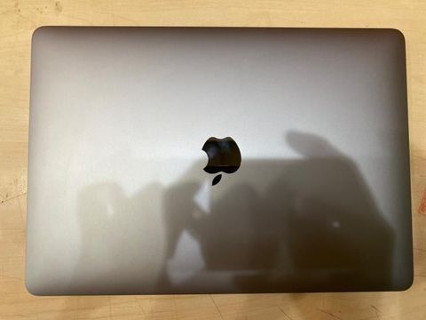 Apple Macbook Air M1 8-core CPU/8GB/256GB/7-core GPU/13.3