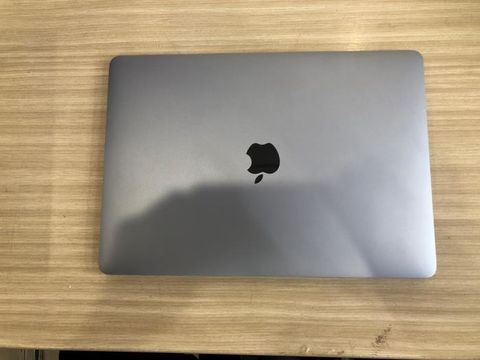 Apple Macbook Pro M1 8-core CPU/8GB/512GB/8-core GPU/13.3