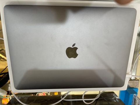Apple Macbook Pro M1 8-core CPU/8GB/512GB/8-core GPU/13.3