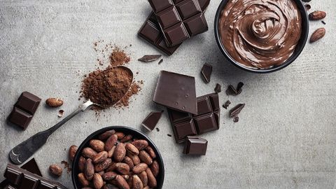 Socola đen được làm từ gì. Công dụng của socola đen, cách làm và nơi bán