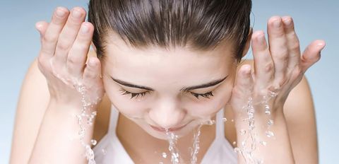 Mách bạn cách làm đẹp da và tóc bằng nước điện giải ion axit nhẹ hiệu quả