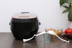  Nồi cơm điện cao tần Midea MB-HS4007 