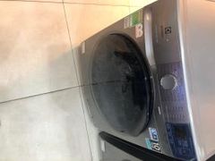  Máy giặt Electrolux Inverter 9 kg EWF9024ADSA 