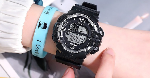 Top 11 mẫu đồng hồ trẻ em dưới 250k đáng mua nhất thị trường 2021
