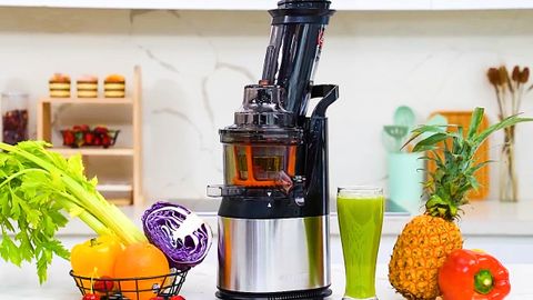 Review máy ép chậm Kalite KL 565 khi dùng ép nước rau củ trái cây