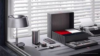 Mời chiêm ngưỡng vẻ đẹp thời thượng của combo Galaxy Z Fold 2, Galaxy Buds Live và Galaxy Watch 3 Thom Browne Edition
