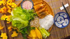  Cách làm chả giò giòn lâu để cả tiếng không bị mềm 