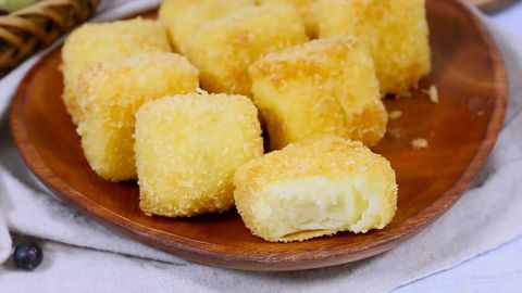 Cách làm bánh khoai lang sữa tươi giòn thơm bên ngoài, béo ngậy bên trong