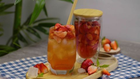 4 cách pha trà dâu ngon đúng chuẩn, đơn giản, không thể bỏ lỡ cho mùa hè