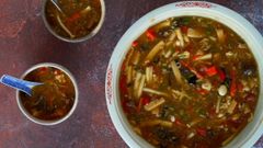  3 cách nấu hot and sour soup kiểu Hoa hấp dẫn thơm ngon chuẩn vị nhà hàng 