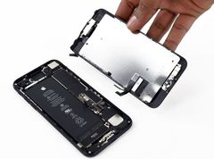 Thay full màn hình iphone 7, 7 PLUS zin chính hãng giá rẻ