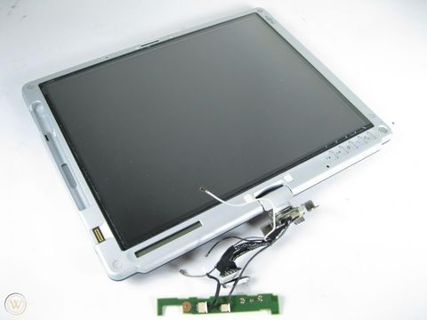 Màn Hình Fujitsu S26361-F5713-L320 3.2tb