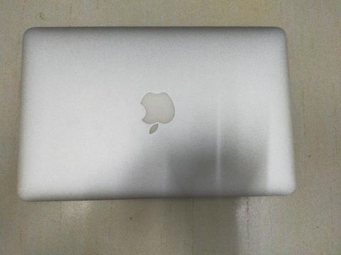 Apple Macbook Air MJVM2ZP/A i5 5250U/4GB/128GB/11.6