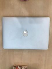  Apple Macbook Air MMGF2ZP/A i5 5250U/8GB/128GB/13.3
