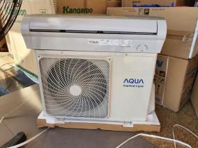 Máy lạnh Aqua Inverter 1 HP AQA-KCRV10NB