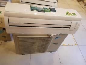 Điều hòa Daikin Inverter 17700 BTU FTKC50UVMV