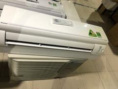  Máy lạnh Daikin Inverter 2 HP FTKC50UVMV 