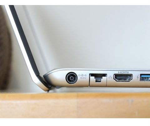 Vỏ Laptop Sony VAIO FIT 15A SVF 15N17SH