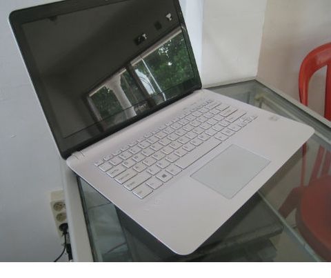 Vỏ Laptop Sony VAIO FIT 15E SVF 15214CX