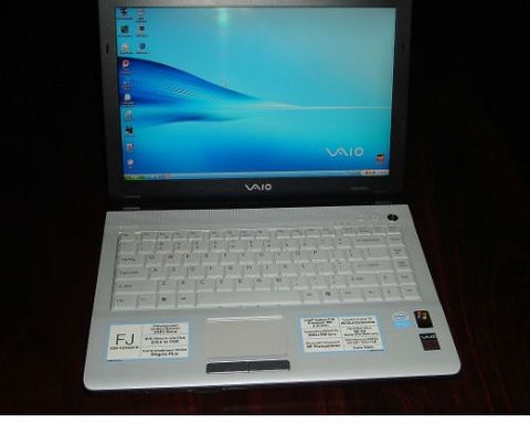 Vỏ Laptop Sony VAIO FIT 15E SVF 153290X