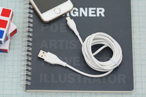 Cáp Lightning 2m AVA U-Shape Trắng
