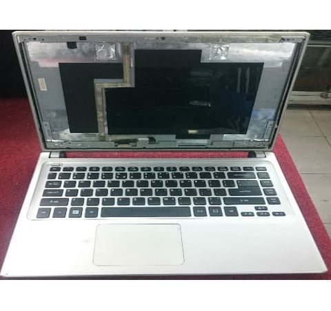Vỏ mặt B Toshiba Dynabook Satellite J62