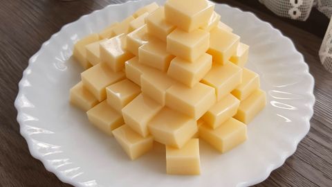 2 cách làm thạch flan thơm béo dẻo mềm núng nính ăn cực mê