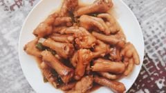  Cách làm chân gà om bia lạ miệng, đơn giản, ăn là mê 