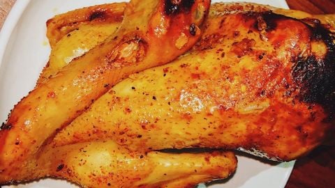 Cách làm gà sốt cay giòn tan thơm ngon ngay tại nhà, ăn là ghiền