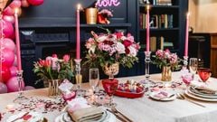  Cách trang trí bàn tiệc valentine ngọt ngào lãng mạn, tràn ngập tình yêu 