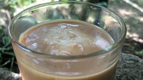 Cách làm cà phê nước dừa tươi thơm ngon, hấp dẫn cực bắt vị