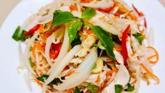  Cách làm gỏi gà hành tây cà rốt thơm ngon, hấp dẫn cực bắt vị 