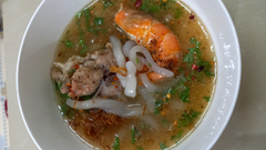  Cách nấu bánh canh bột lọc xương heo ngon ngọt, hấp dẫn tại nhà 