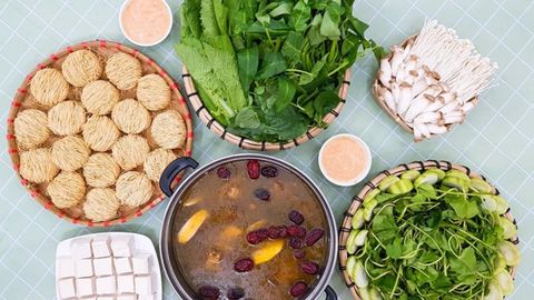 Cách nấu lẩu đuôi bò thuốc bắc bằng nồi áp suất nhanh chóng cực hấp dẫn