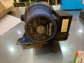 Máy bơm nước tăng áp Kangaroo KG 180ZP 180W