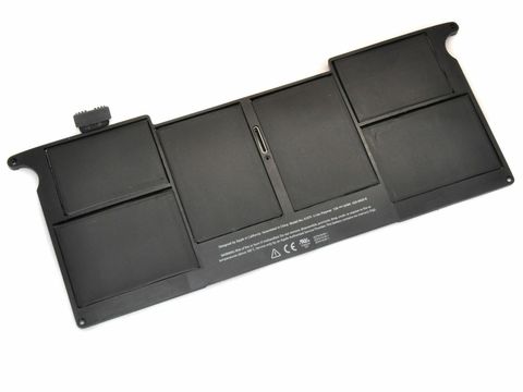 Thay pin Macbook Pro 2011 - Bảo Hành One