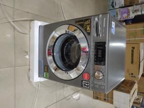 Máy giặt Panasonic Inverter 9 Kg NA-V90FX1LVT